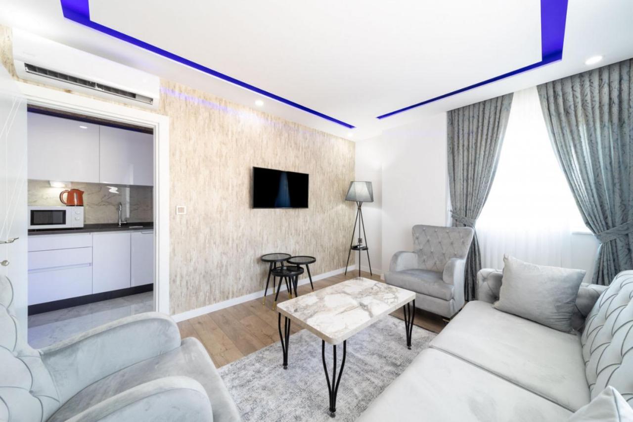 Modern And Central Duplex Apartment Near Beach In أنطاليا المظهر الخارجي الصورة